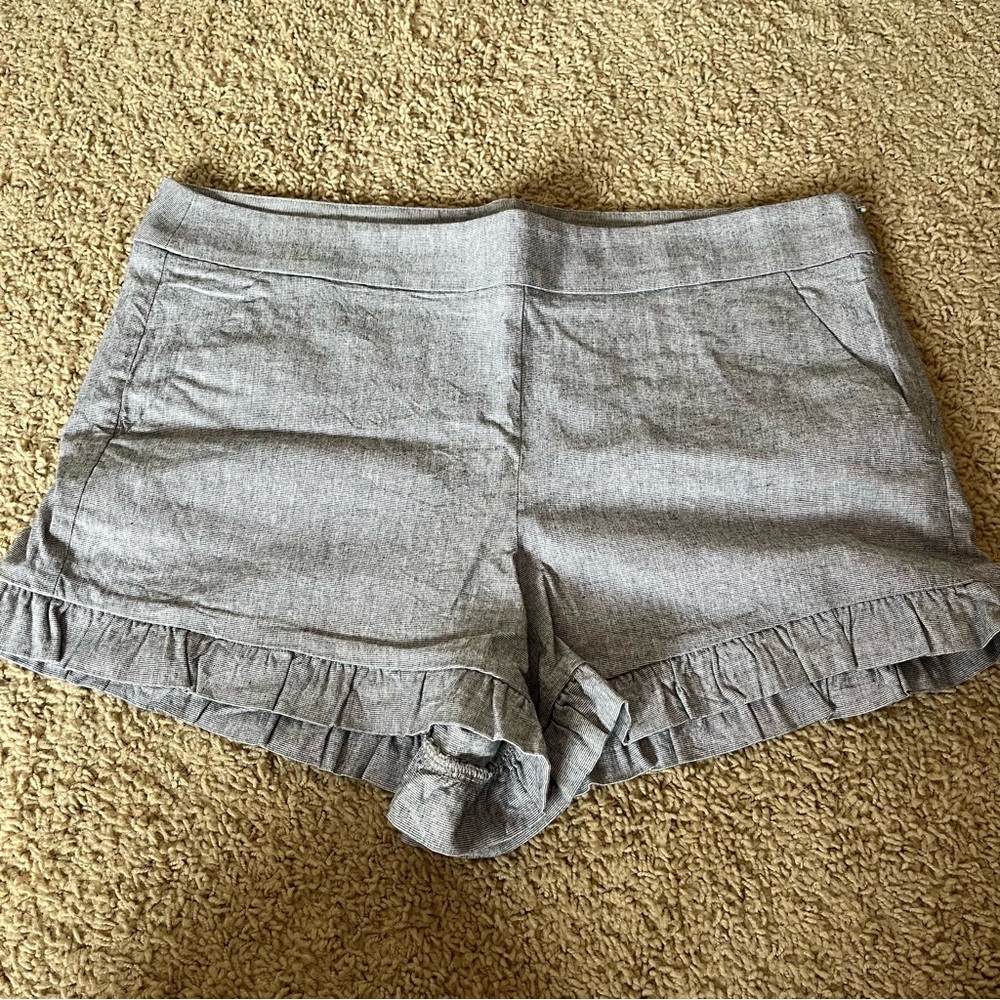 Loft ruffle shorts